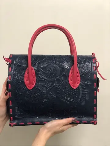 Carving Tribes 村上 麗華 コーディネート画像