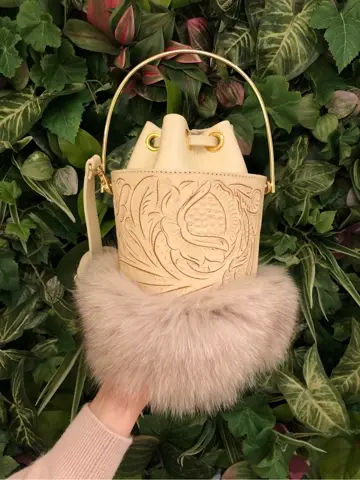 Carving Tribes 小池　悠花 コーディネート画像