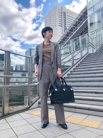 Carving Tribes 村上 麗華 コーディネート画像