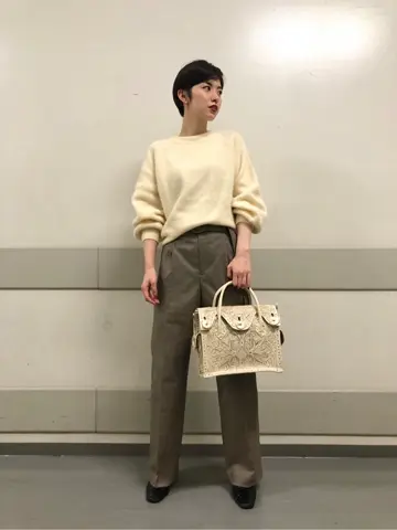 Carving Tribes 村上 麗華 コーディネート画像