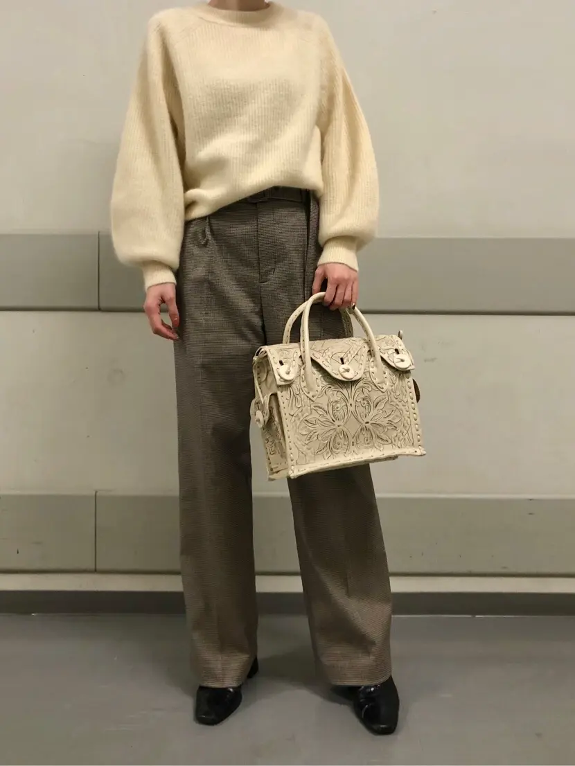 Carving Tribes 村上 麗華 コーディネート画像