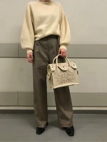 Carving Tribes 村上 麗華 コーディネート画像