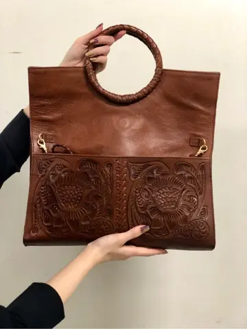 Carving Tribes 村上 麗華 コーディネート画像