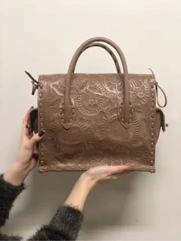 Carving Tribes 村上 麗華 コーディネート画像