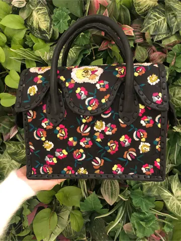 Carving Tribes 小池　悠花 コーディネート画像