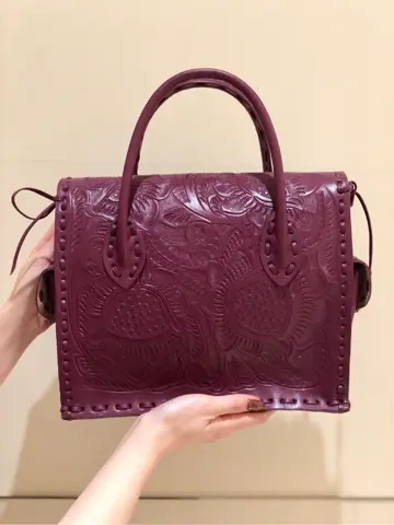 Carving Tribes 村上 麗華 コーディネート画像