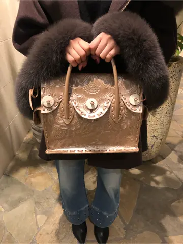 Carving Tribes 小池　悠花 コーディネート画像