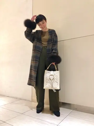 Carving Tribes 村上 麗華 コーディネート画像