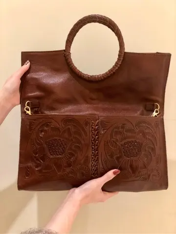 Carving Tribes 村上 麗華 コーディネート画像