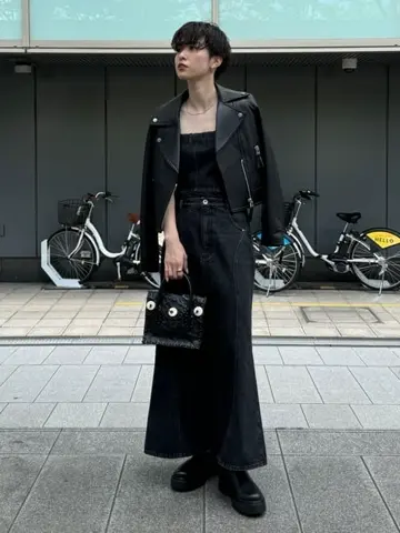 Carving Tribes 村上 麗華 コーディネート画像