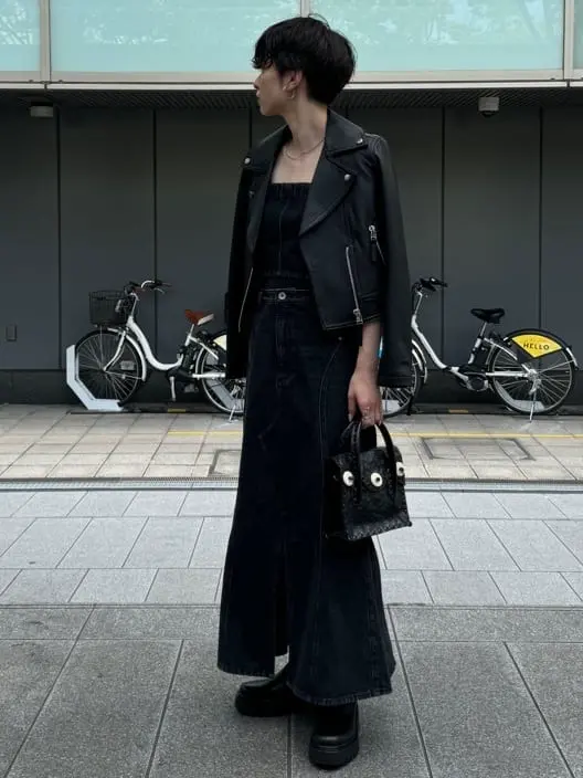 Carving Tribes 村上 麗華 コーディネート画像