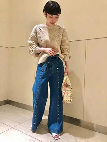 Carving Tribes 村上 麗華 コーディネート画像