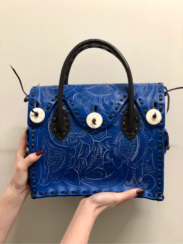 Carving Tribes 村上 麗華 コーディネート画像