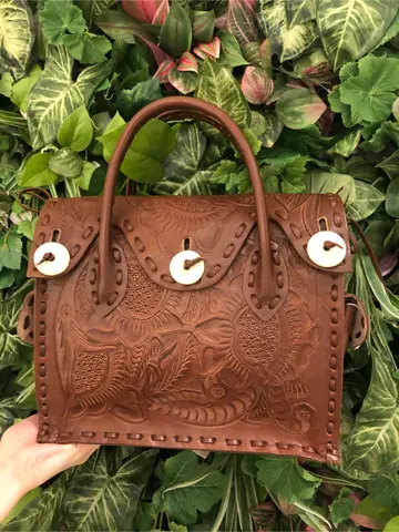 Carving Tribes 小池　悠花 コーディネート画像