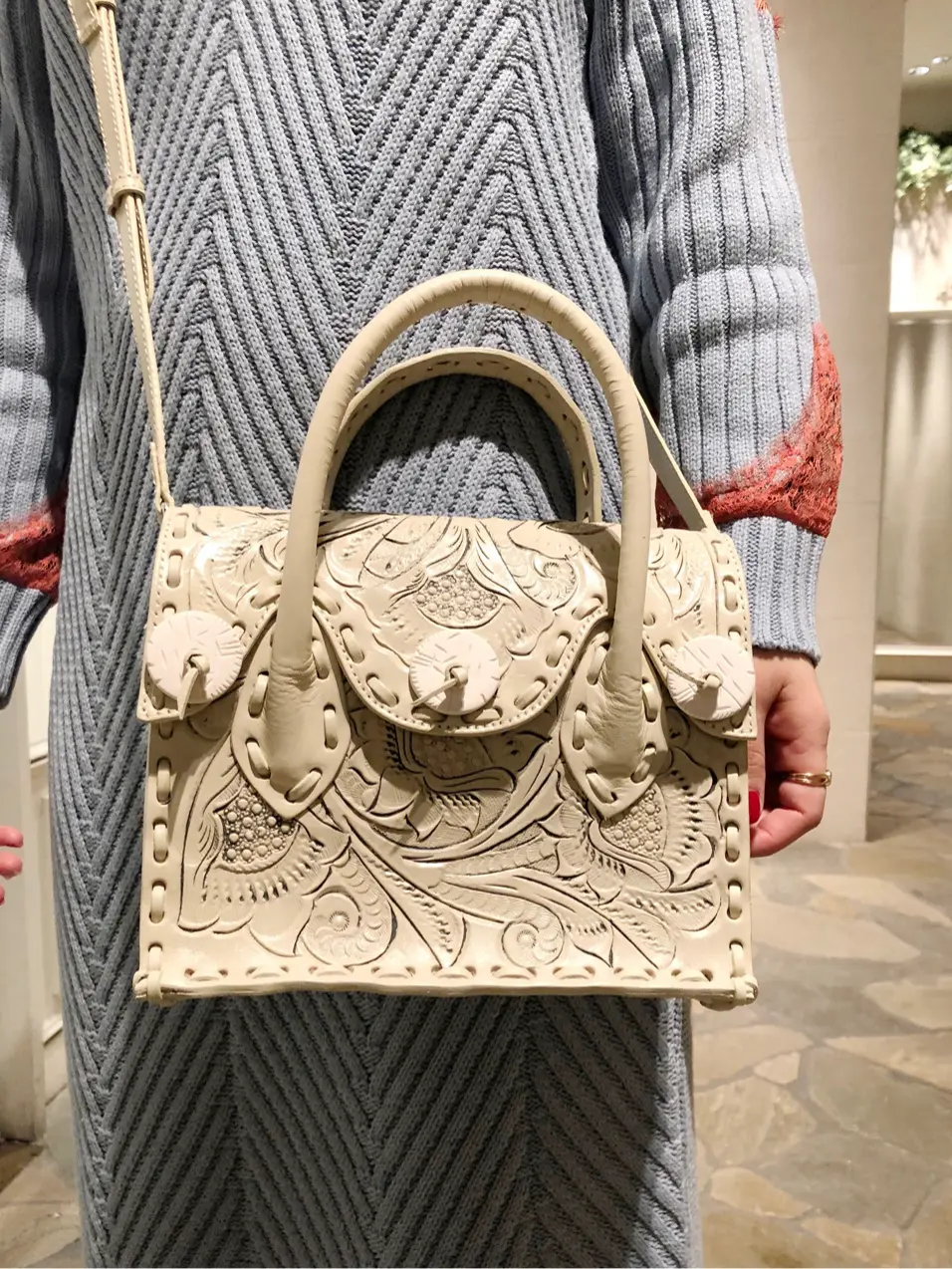 Carving Tribes 小池　悠花 コーディネート画像