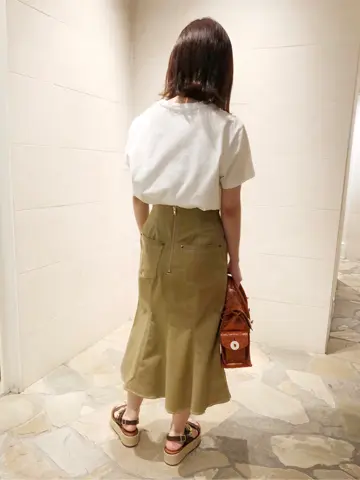 Carving Tribes 小池　悠花 コーディネート画像