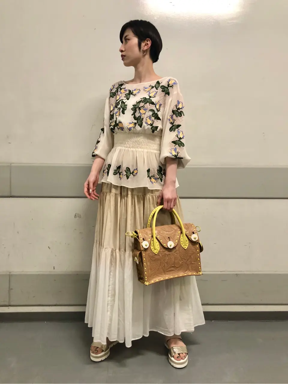 Carving Tribes 村上 麗華 コーディネート画像