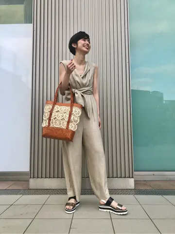 Carving Tribes 村上 麗華 コーディネート画像