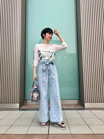 Carving Tribes 村上 麗華 コーディネート画像