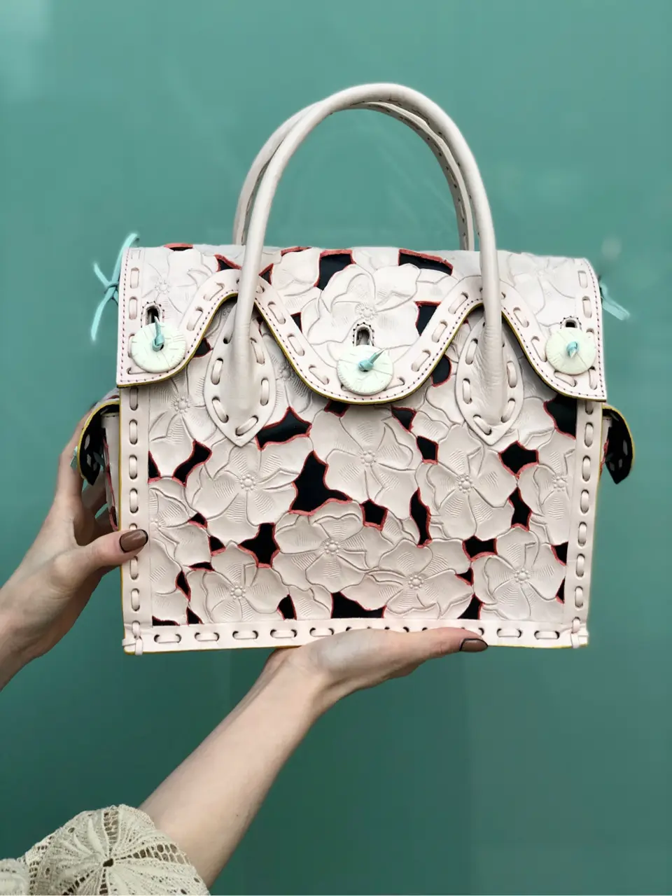 Carving Tribes 村上 麗華 コーディネート画像