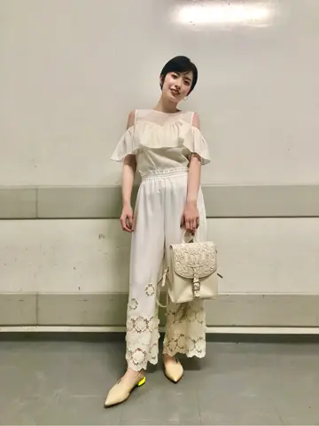 Carving Tribes 村上 麗華 コーディネート画像