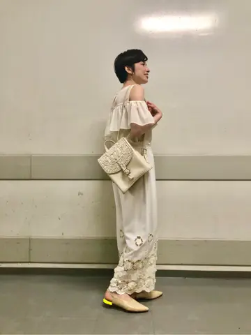 Carving Tribes 村上 麗華 コーディネート画像