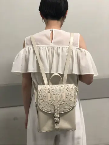 Carving Tribes 村上 麗華 コーディネート画像