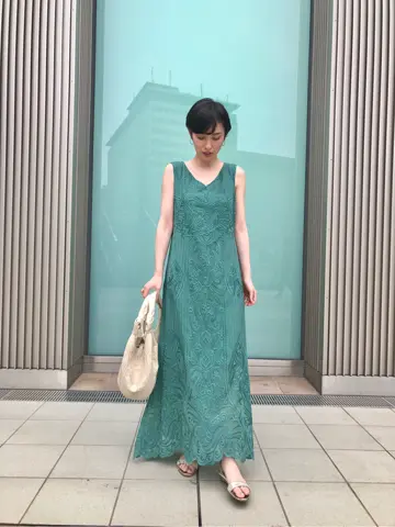 Carving Tribes 村上 麗華 コーディネート画像