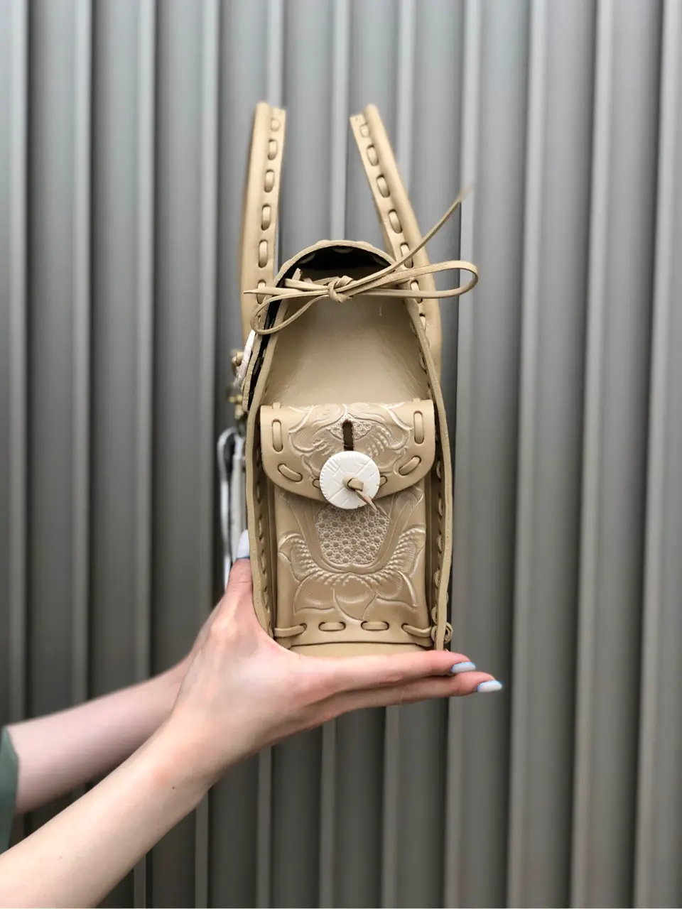 Carving Tribes 村上 麗華 コーディネート画像