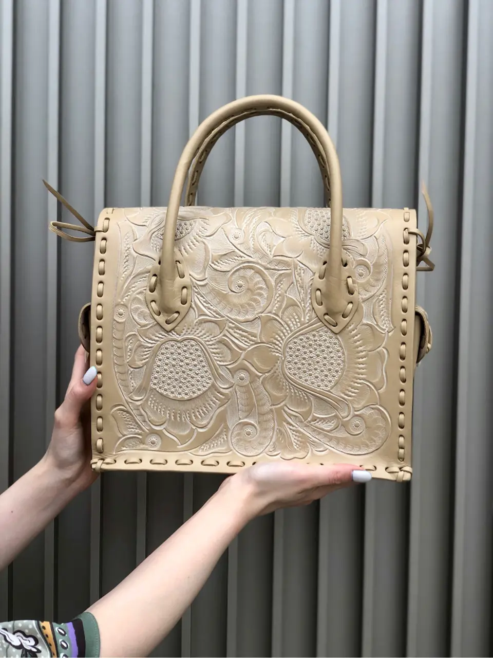 Carving Tribes 村上 麗華 コーディネート画像