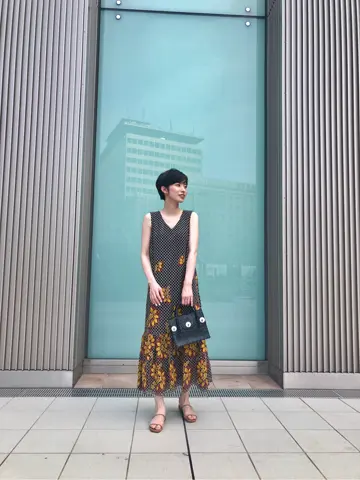 Carving Tribes 村上 麗華 コーディネート画像