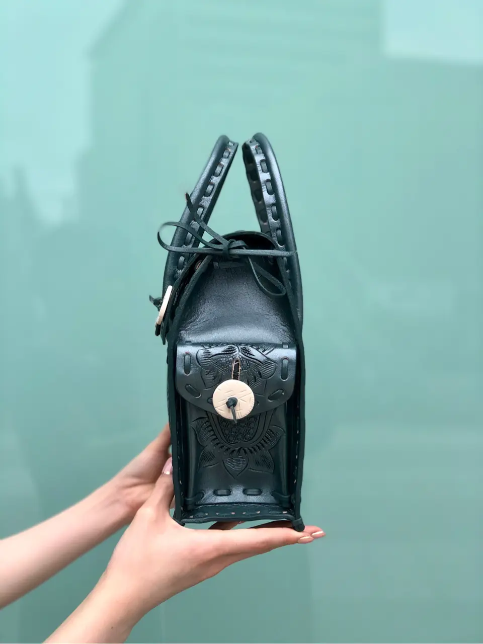 Carving Tribes 村上 麗華 コーディネート画像