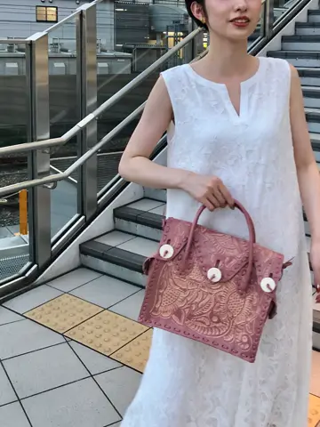 Carving Tribes 村上 麗華 コーディネート画像