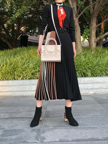 Carving Tribes 村上 麗華 コーディネート画像