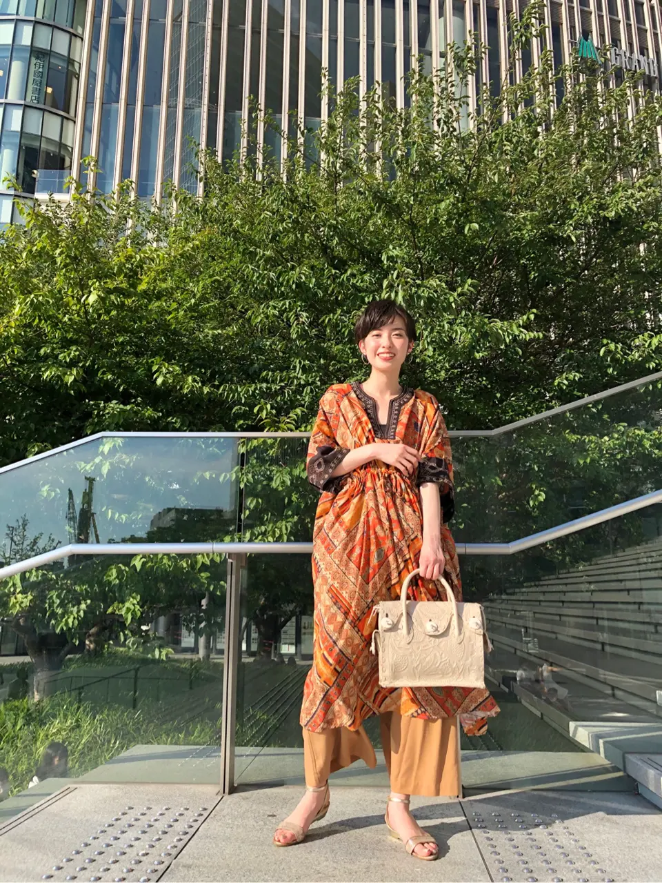 Carving Tribes 村上 麗華 コーディネート画像