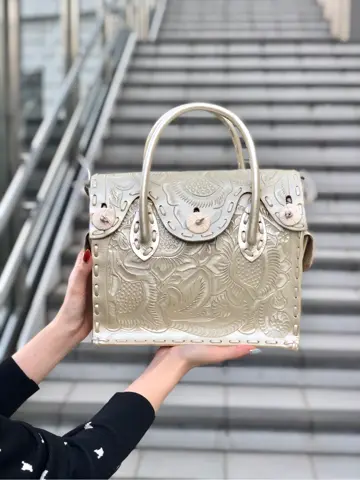 Carving Tribes 村上 麗華 コーディネート画像