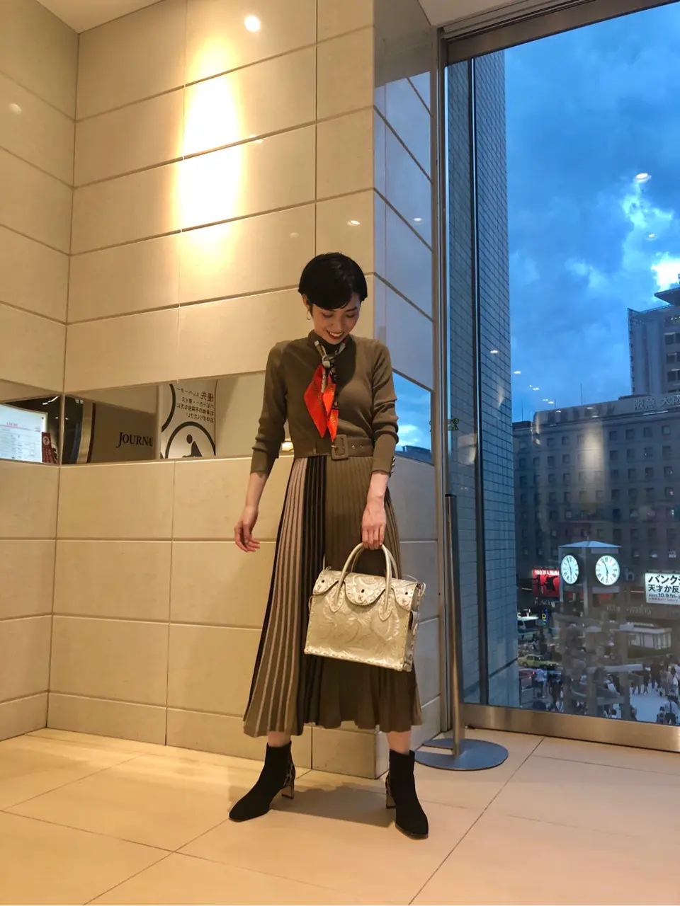 Carving Tribes 村上 麗華 コーディネート画像