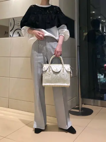 Carving Tribes 村上 麗華 コーディネート画像