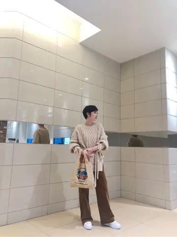 Carving Tribes 村上 麗華 コーディネート画像