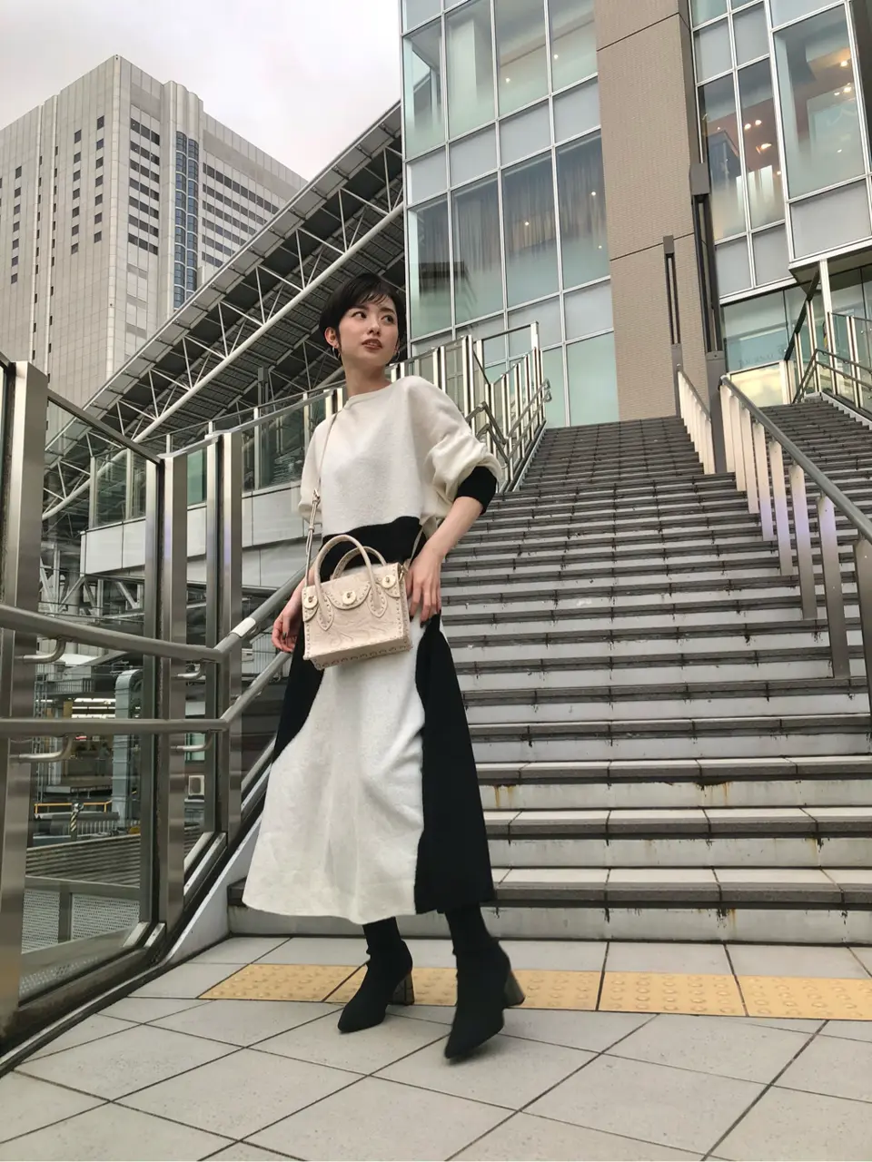 Carving Tribes 村上 麗華 コーディネート画像