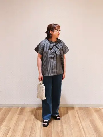 ANY SIS TA コーディネート画像