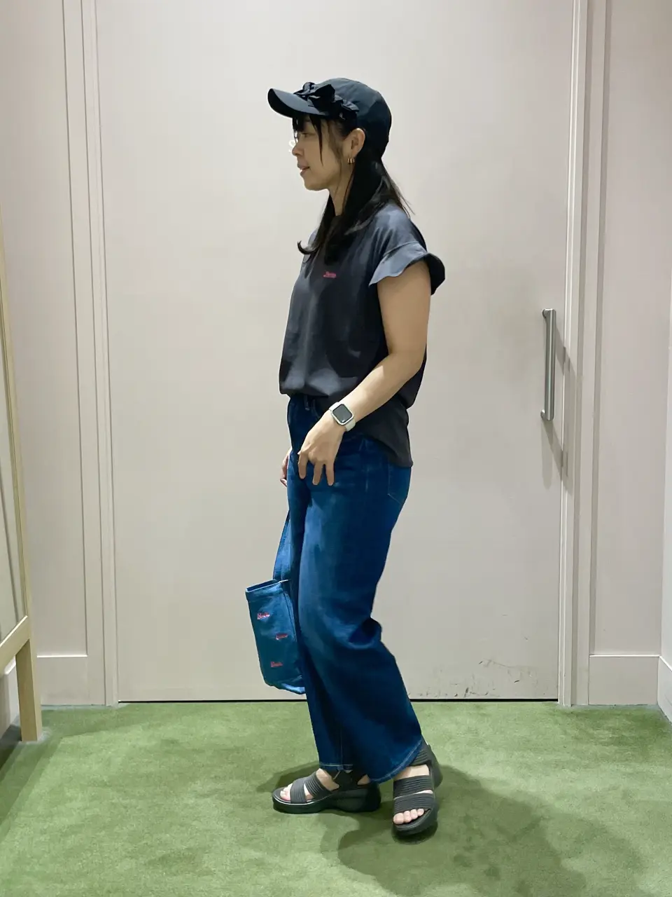 ANY 山本 コーディネート画像