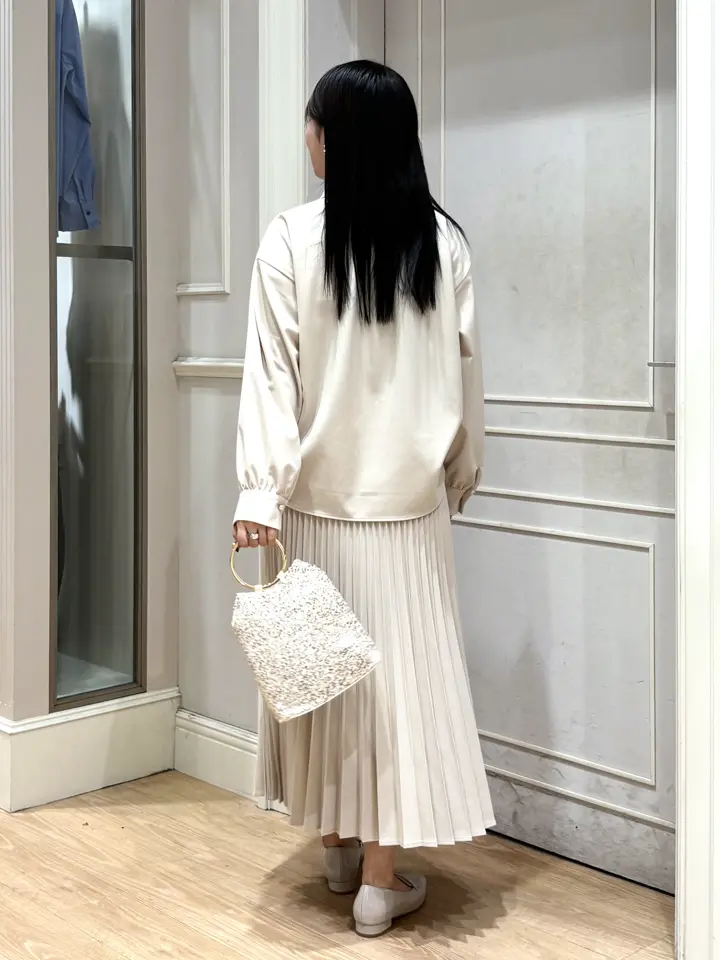 ANY SIS erika コーディネート画像