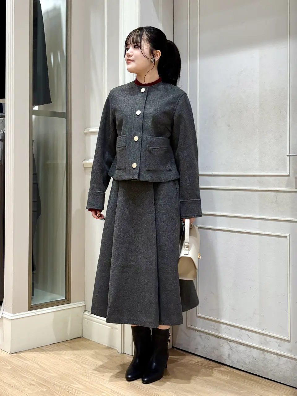 ANY SIS erika コーディネート画像