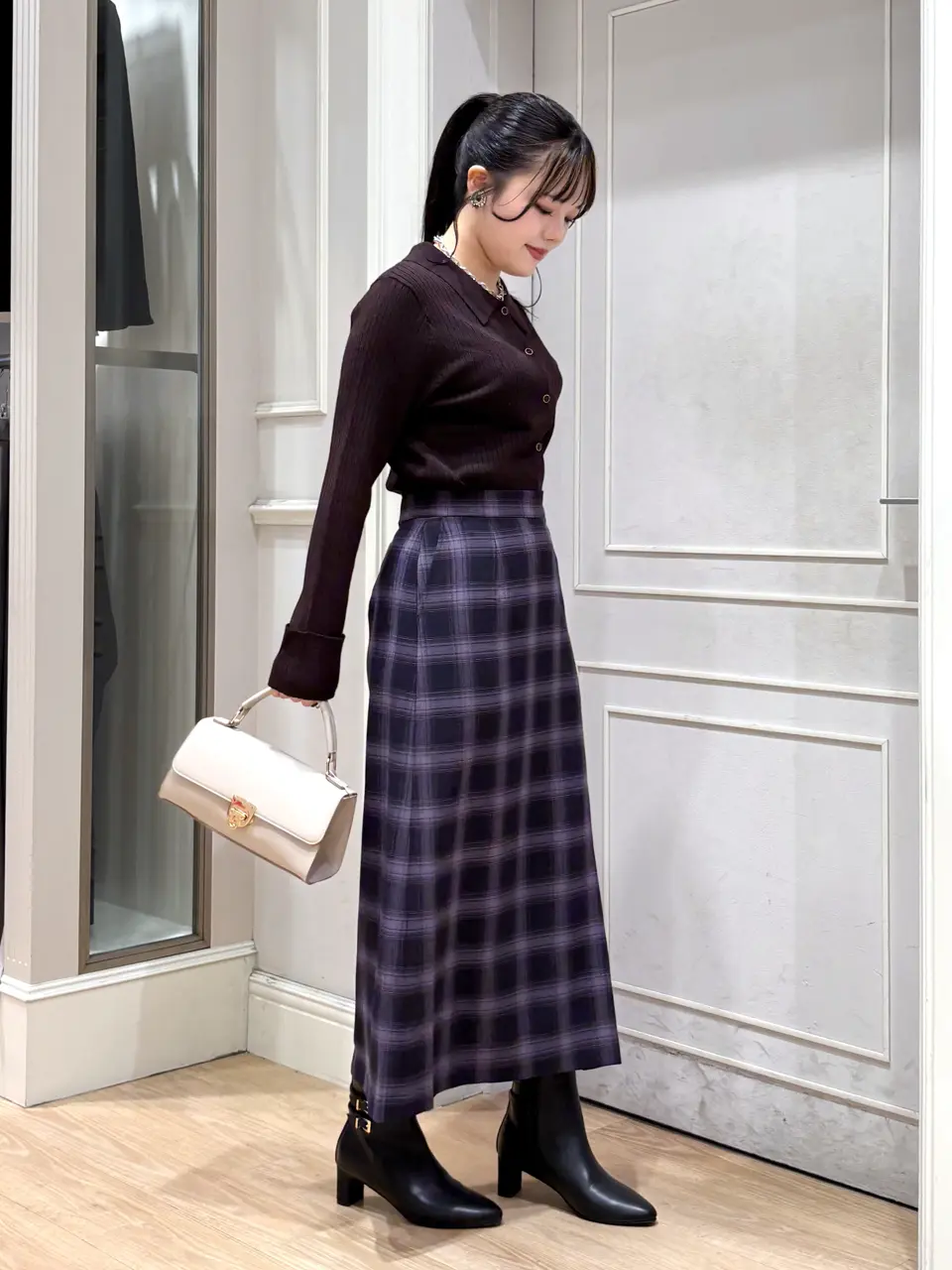 ANY SIS erika コーディネート画像