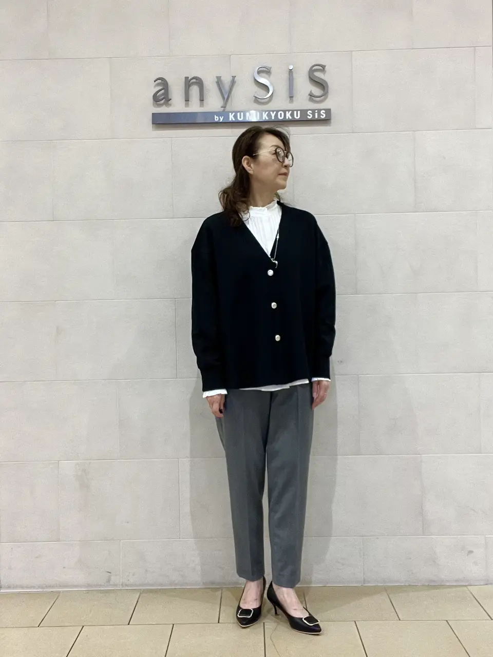 ANY SIS スタッフ コーディネート画像