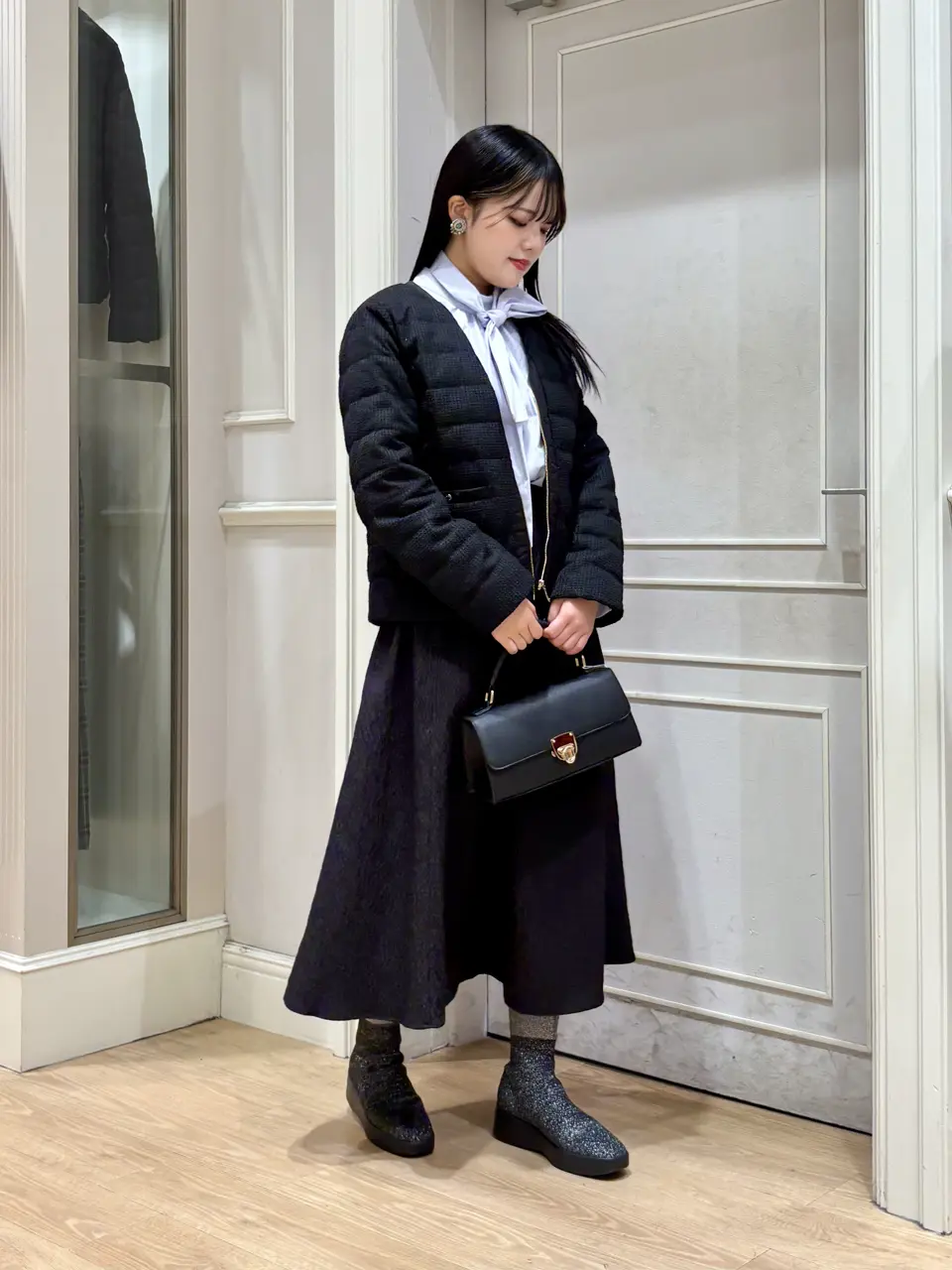 ANY SIS erika コーディネート画像