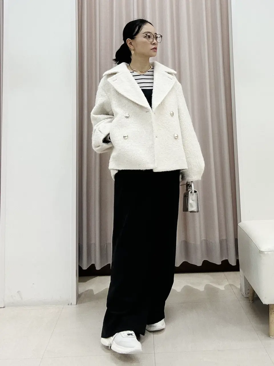  ナラ コーディネート画像