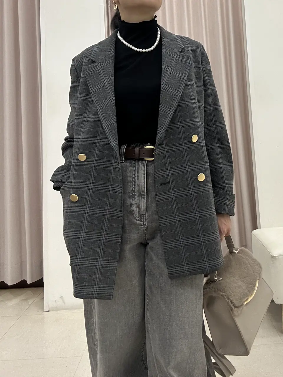 ANY SIS ナラ コーディネート画像