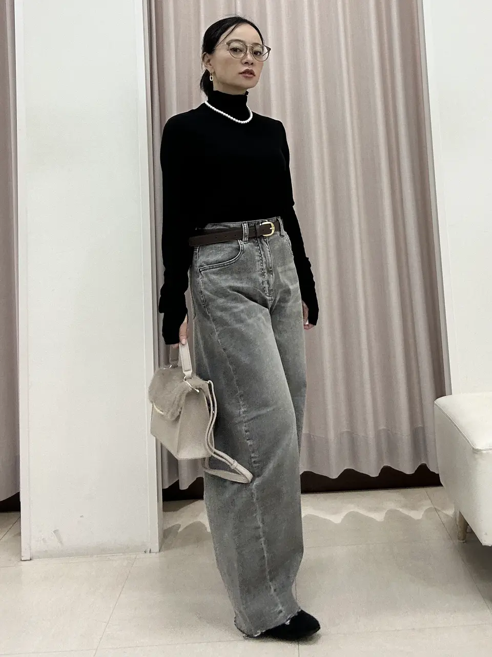 ANY SIS ナラ コーディネート画像